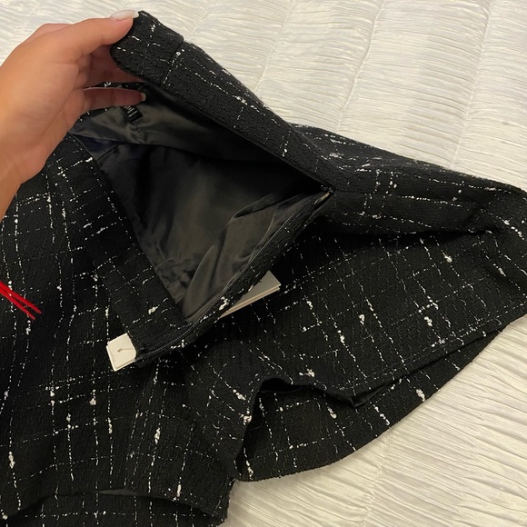 Aqua tweed Shorts - Picture 5 of 6